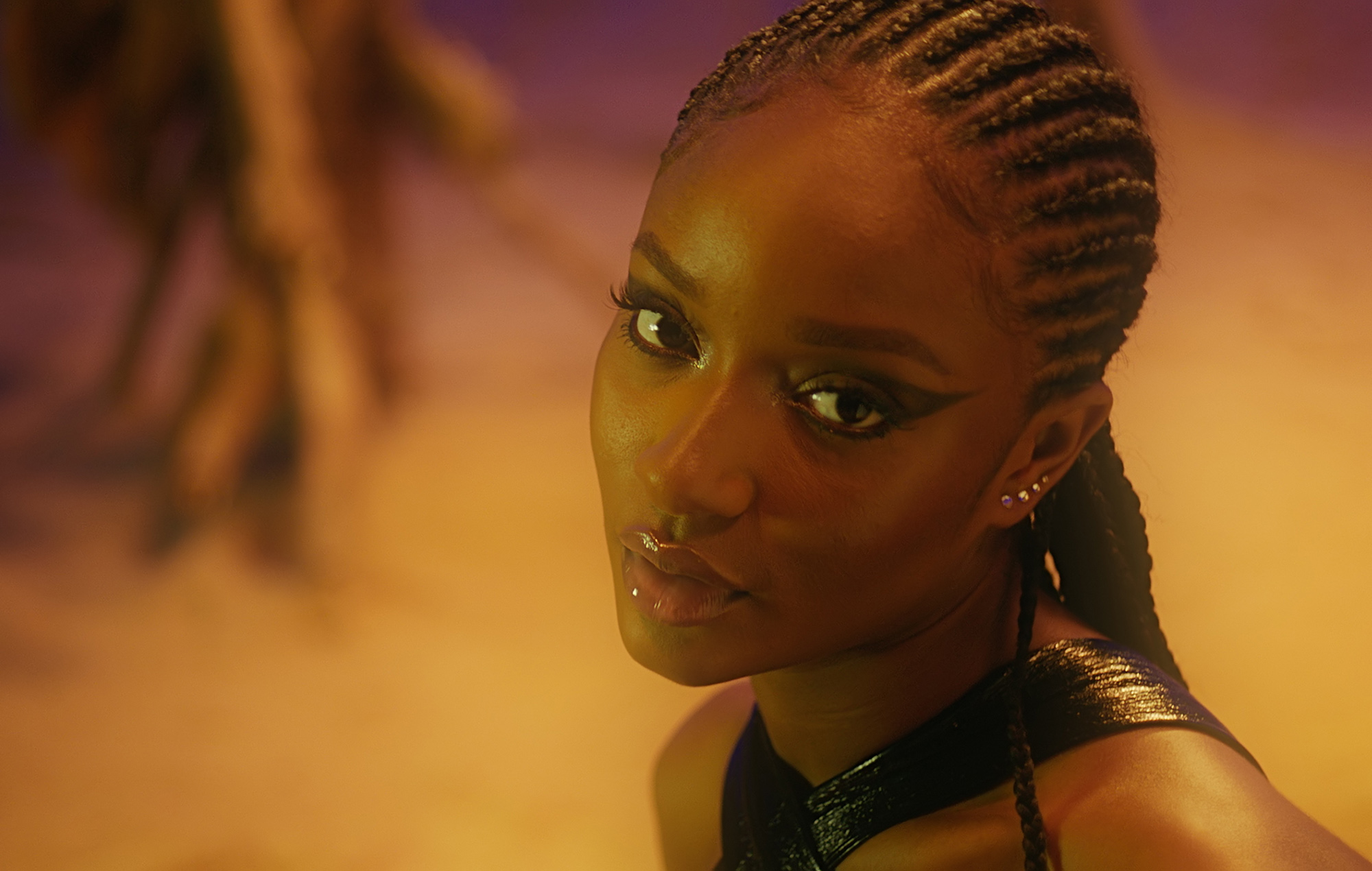 Nyimbo za Afrika Zinazotikisa Uk Ayra Starr Ndani