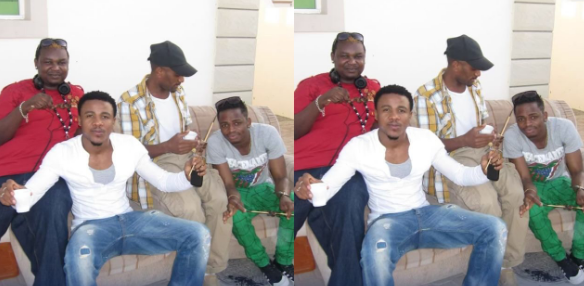 Alikiba Aposti Picha Akiwa na Diamond