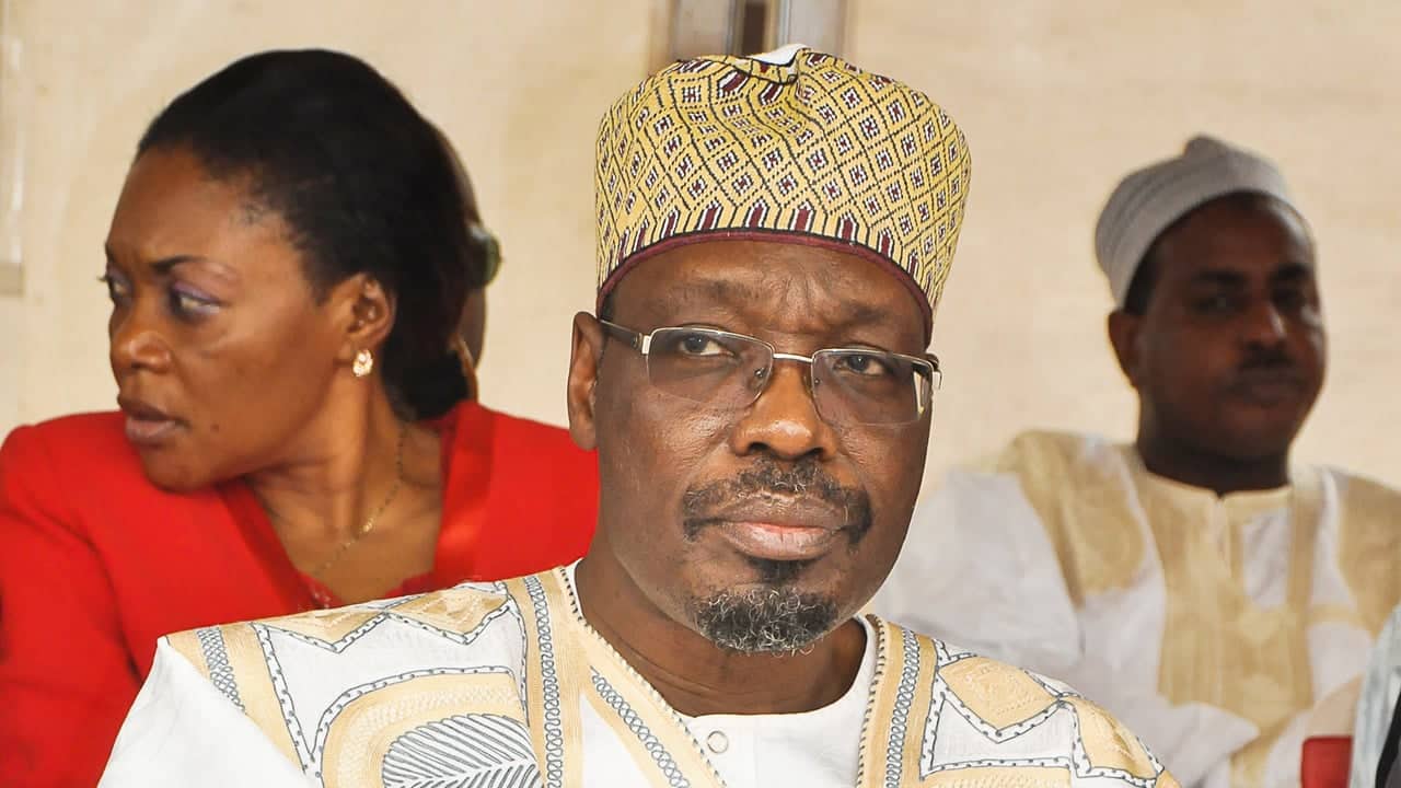 Cameron Kiongozi wa Upinzani Akimbilia Gambia