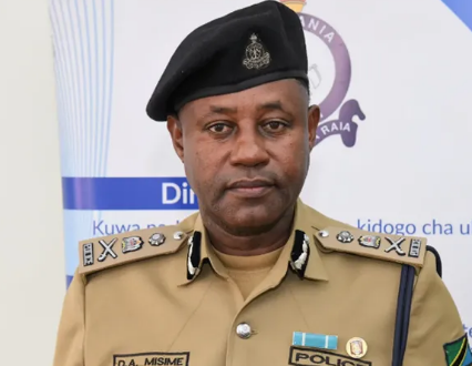 Polisi Wakanusha Taarifa ya Watu Wasitoke Majumbani