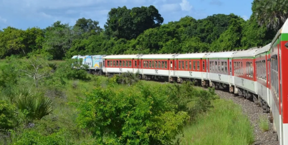 TRC Yaongeza Treni Kaskazini Kupunguza Mzongamano wa Krismasi