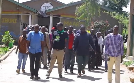 Wamfuata DC Ofisini Atatue Mgogoro