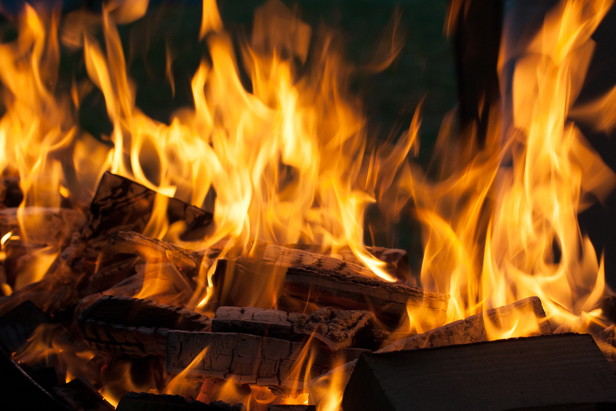 Moto wa Ajabu Waitesa Familia