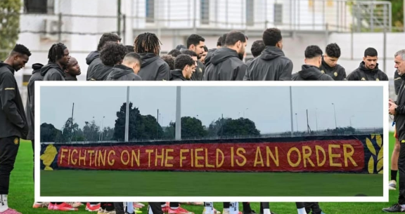 Mashabiki wa ES Tunis Wadai Kupigana Uwanjani ni Amri